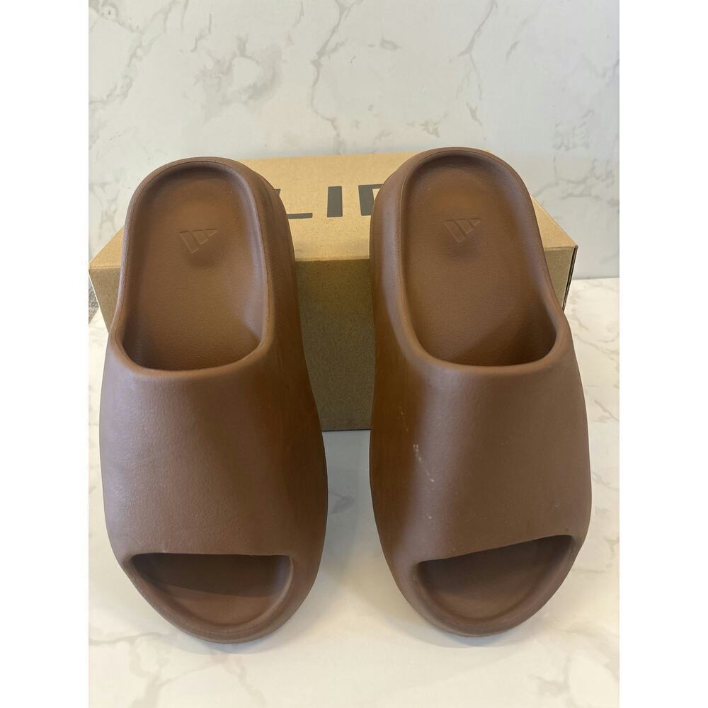 Yeezy Adidas Slides - Good Condition